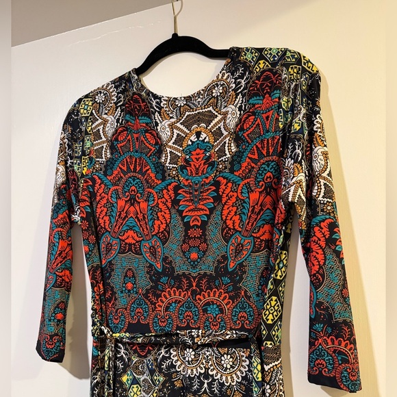 NWOT 3/4 sleeve Multicolor Patterned Maxi Dress size large - Picture 4 of 6